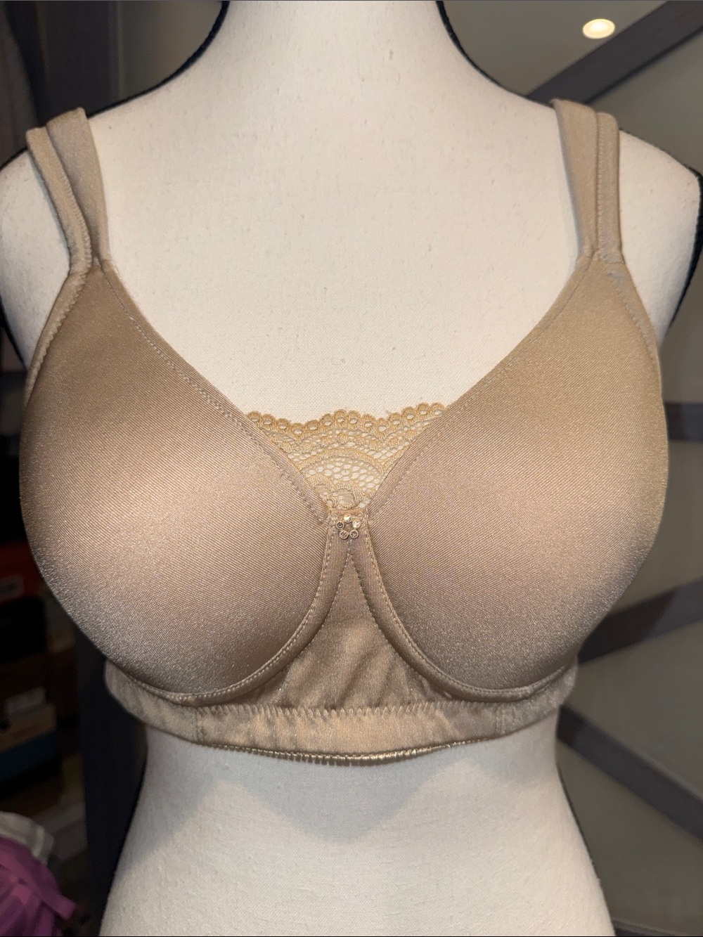 Jodee 809 Nude Seamless Molded Camisole Pocketed Mastectomy Bra 34A